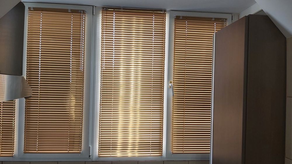 Jaluzele orizontale aluminiu