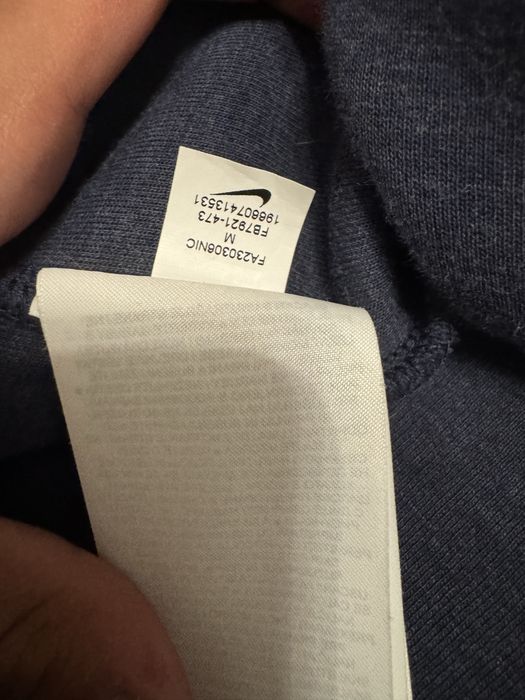 Navy nike tech fleece