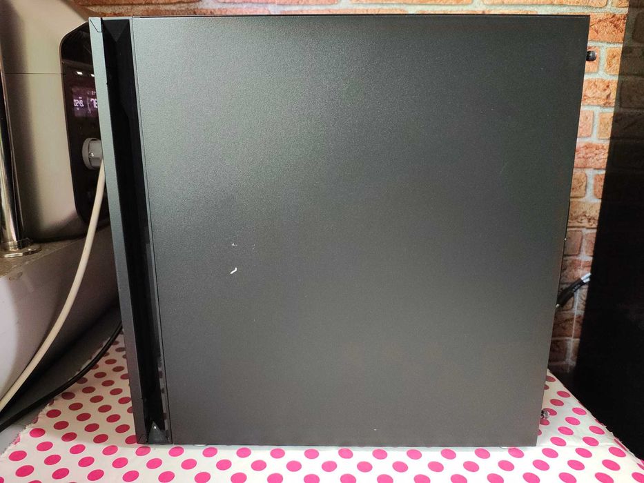 Carcasa PC Gaming Cooler Master Silencio S400