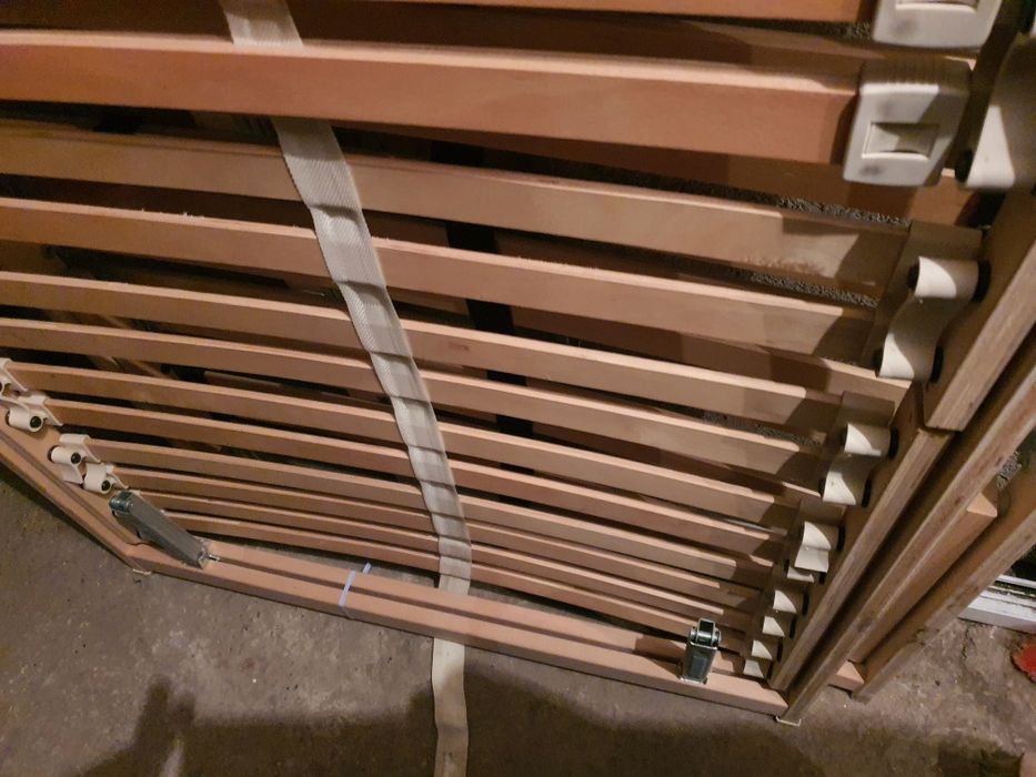 Продавам подматрачни рамки-90/200 ,2бр