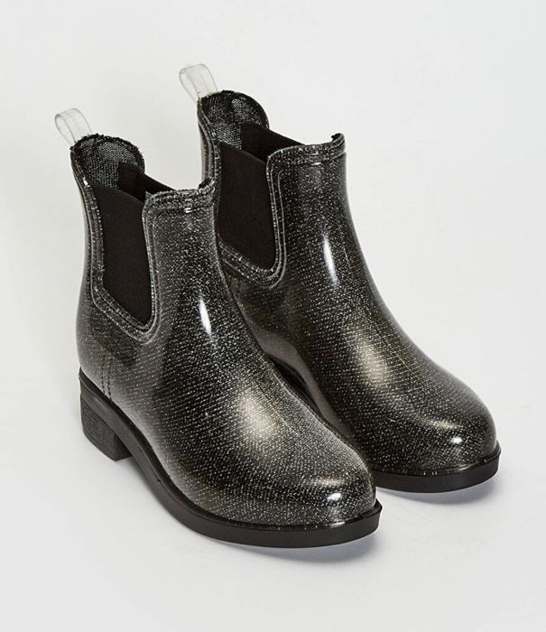 Резиновые сапоги для девочки