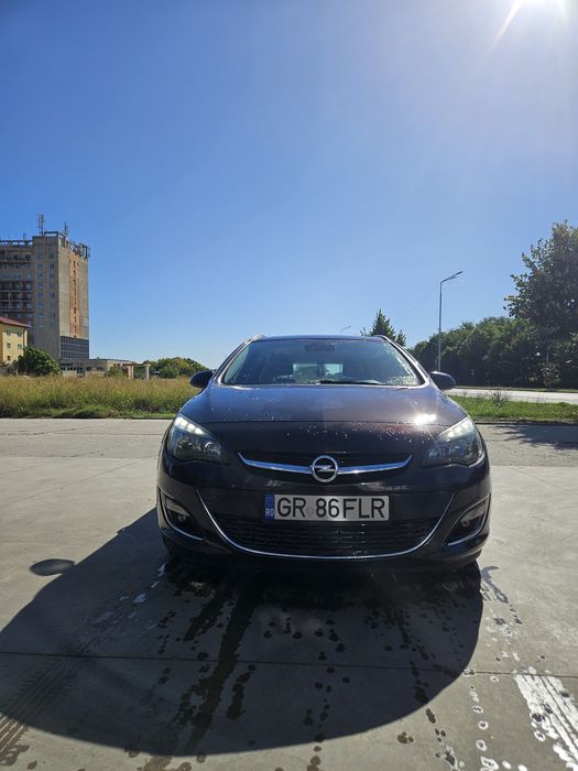 De vanzare Opel Astra Tourer