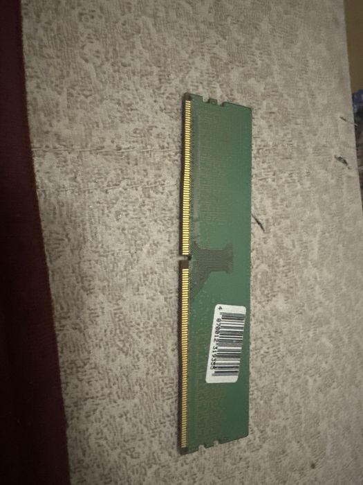 Продам озу 8гб 2400скорость
