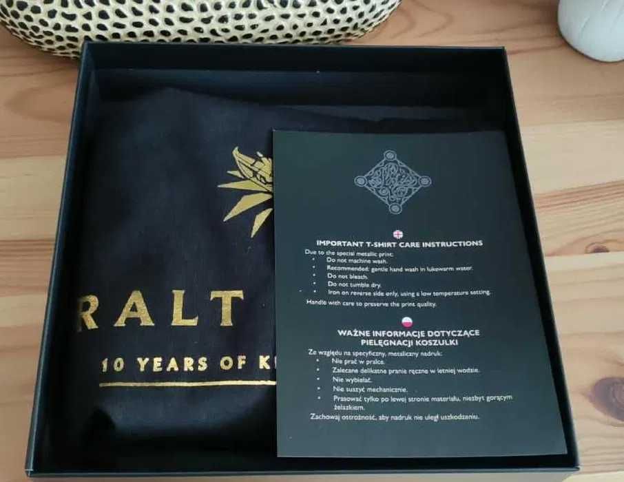 The Witcher 3 T-SHIRT - 10th Anniversary Edition