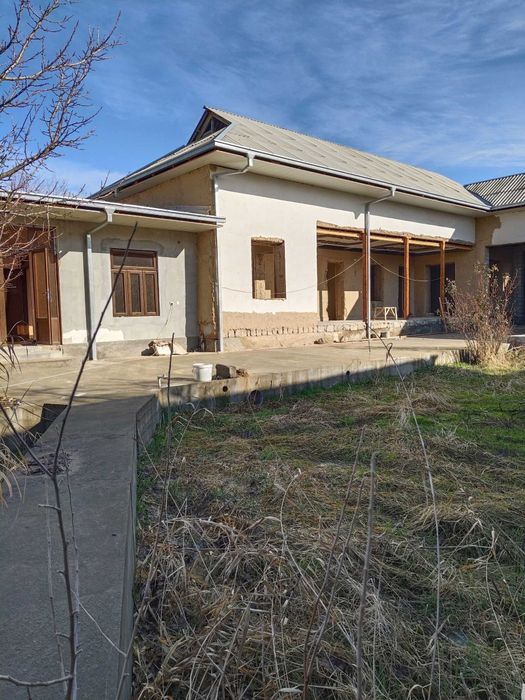 Ховли сотилади РЕЗВОН ТЕПА