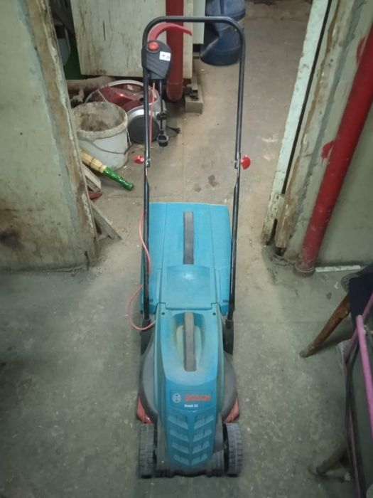 Продам газонокосилка