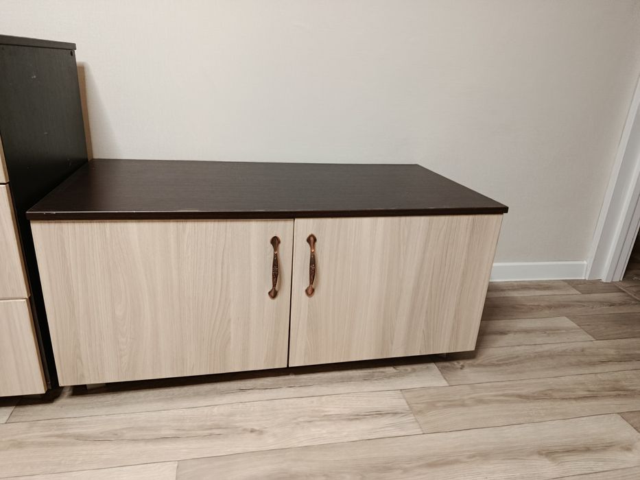 Продам тумбу 13000 тенге