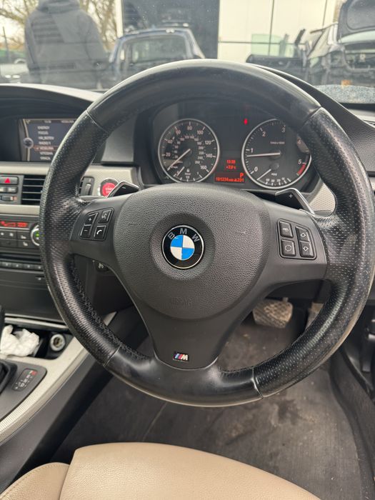 Bmw e92 е93 320d lci бмв е92 320д фейс лци е93 bmw n47d20c м пакет