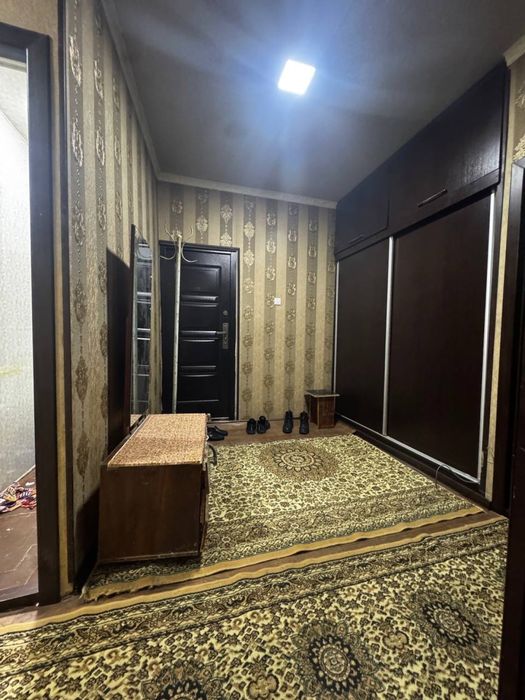 Чирчик 8 микро район 3х Нархи 43.000$ Бош толов ва паспорт бн Ипотека