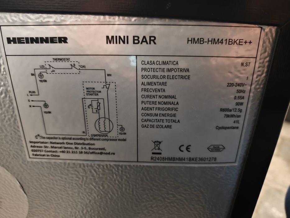 Mini Bar Frigider Heinner