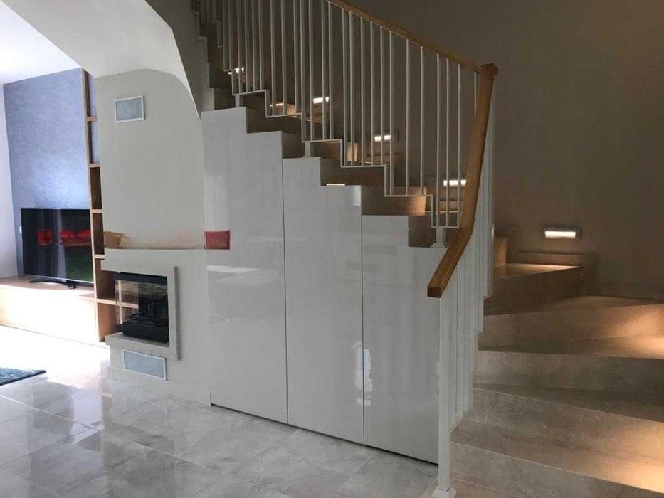 Дава се под наем Къща в София, Малинова долина - 211 кв.м за 2040 € - Снимка #3