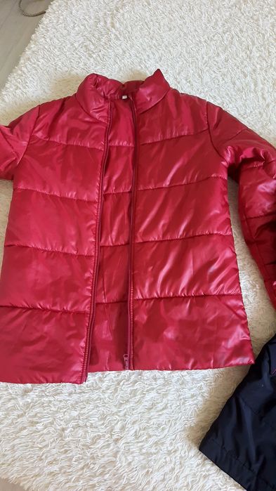 Продам  куртку  на 10-13 лет