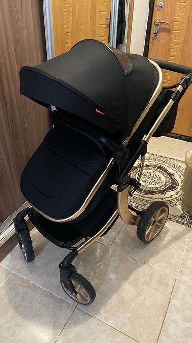 Продам детскую  коляску