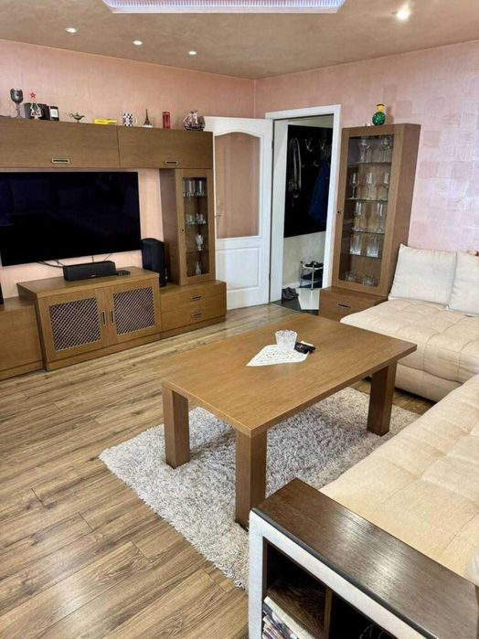 Двустаен апартамент в Кючкук Париж