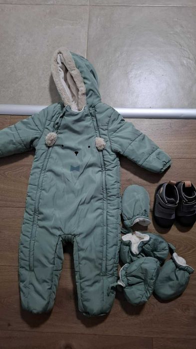 Огромен лот дрехи за момче 10-12-18 мес. цената е за всичко !