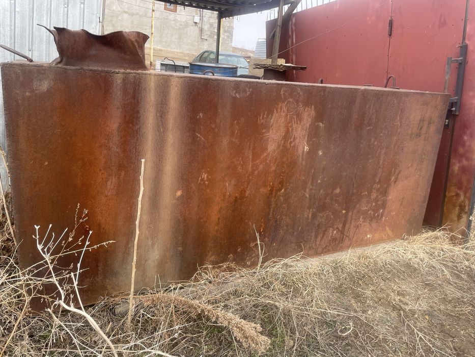 Систрна срочно продам