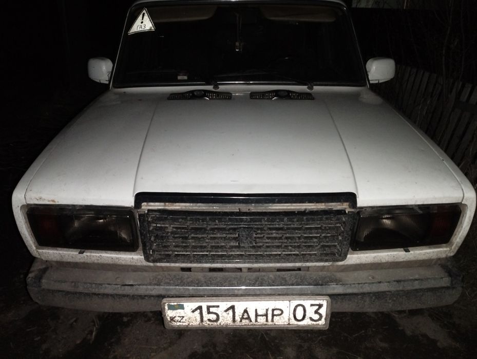 Продам две Ваз 2107