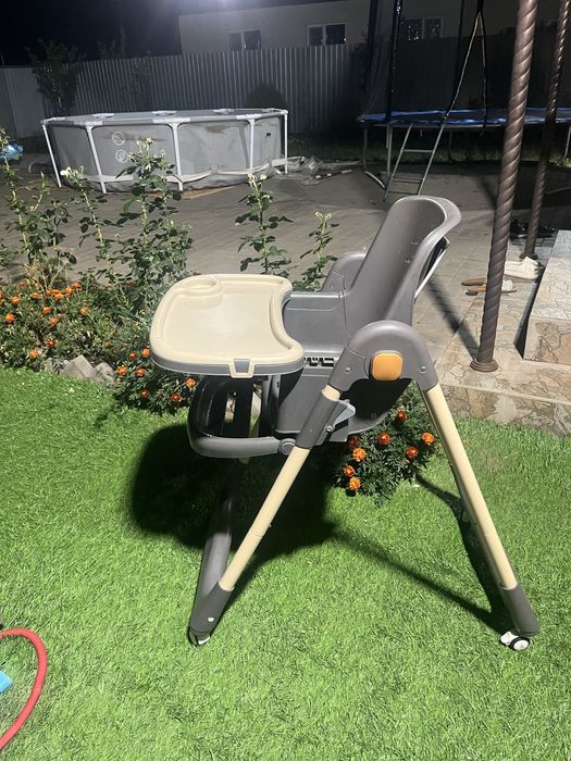 Детский стол в хорошем состоянии