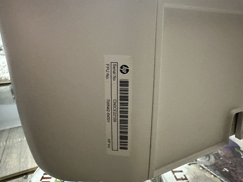 imprimanta alb-negru+color