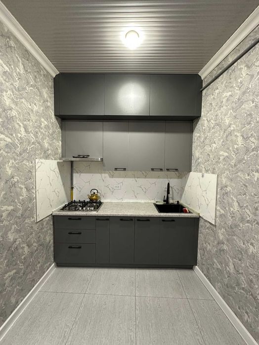 Sotiladi srochno Olmazor taxtapul hovli ful

3/1/1.

Площадь: 112 м² 8