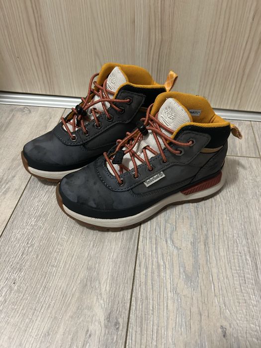 Bocanci timberland nr 31