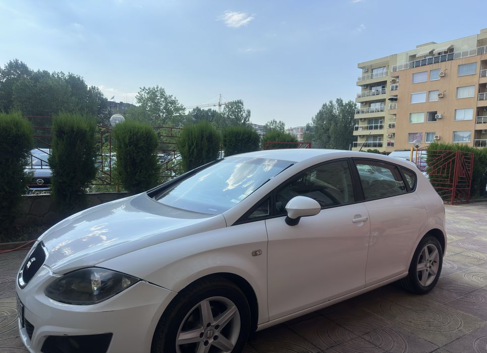 Seat Leon 1.6TDI 2011година