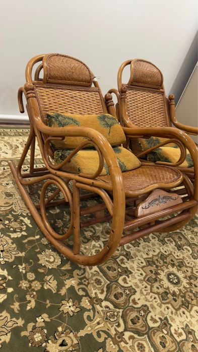Ротанговые кресла-качалки
