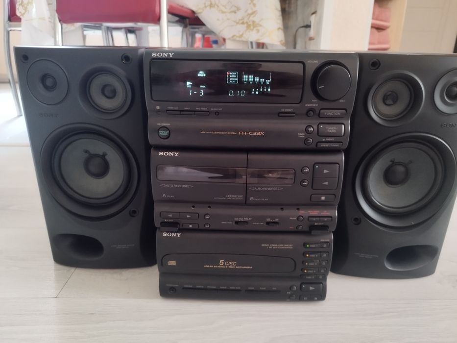 Музыкальный центр Сони