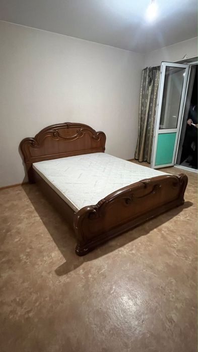 Продается плита, диван, стол, кровать !