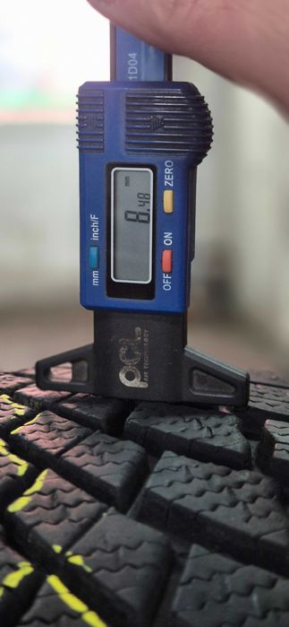 anvelope Bridgestone 235/55/19 m&s iarna