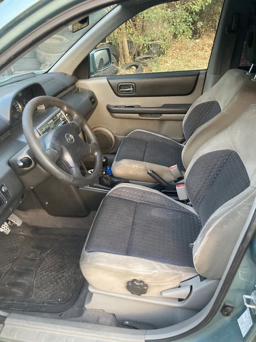 Nissan X-trail 2.2 dci 114 к.с цял за части.