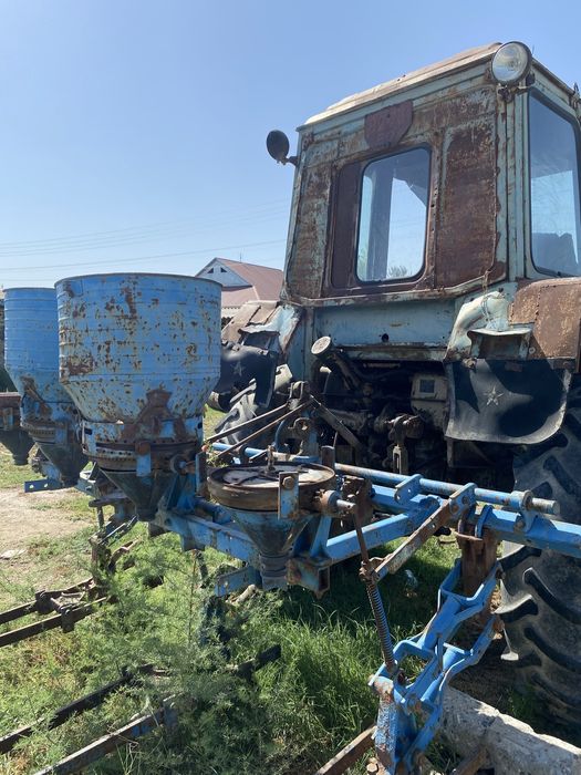 трактор МТЗ 80