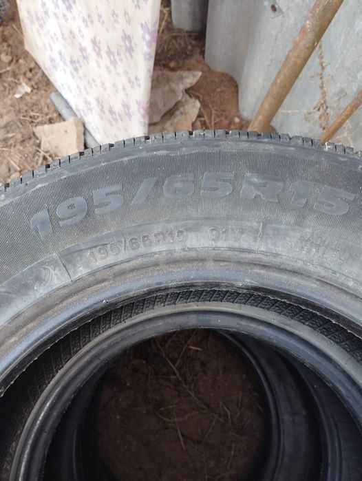 Продам покрышку размер 15