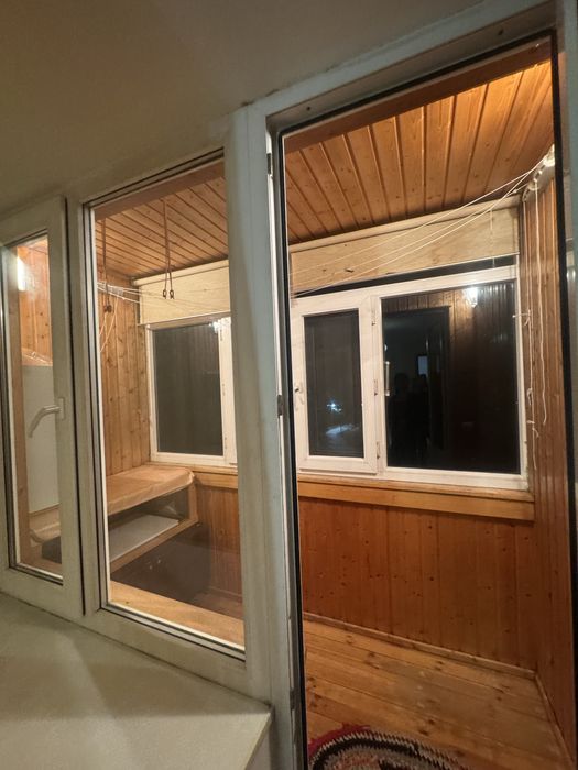 Продам 2 комнатную  квартиру