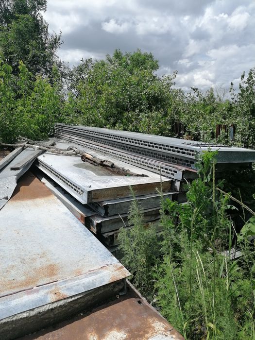 Продам сенгвич панели