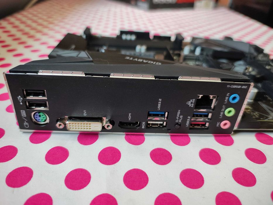 Placa de baza Gigabyte B550 Gaming X V2 socket AM4.