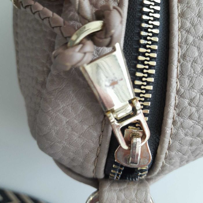 Дамска чанта за рамо Tamaris TAS Carissa