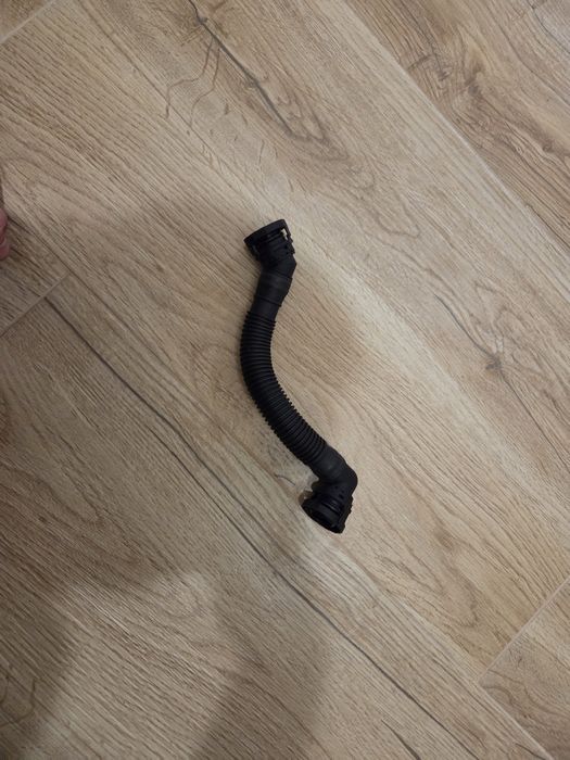 Маркуч вентилация картерни газове 2.0 tdi