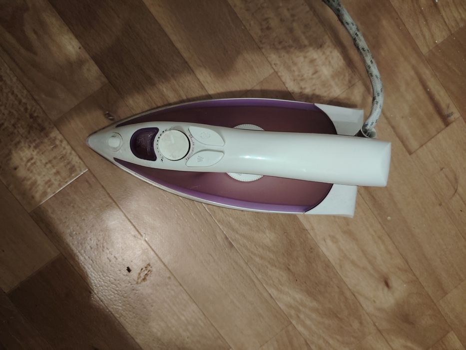 Утюг рабочий Braun