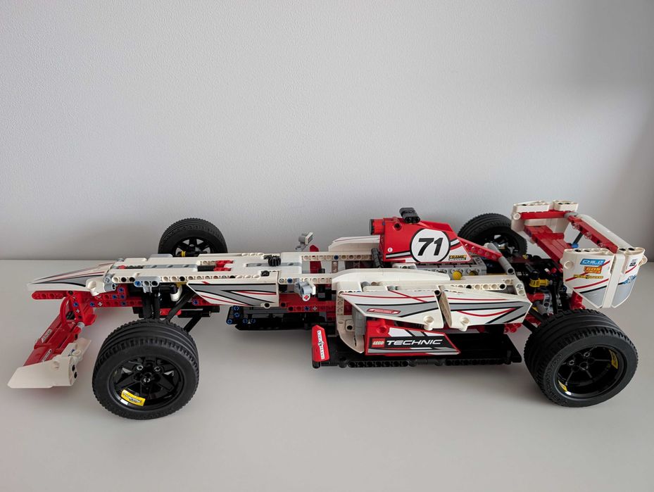 Lego Technic 42000 - Grand Prix Racer