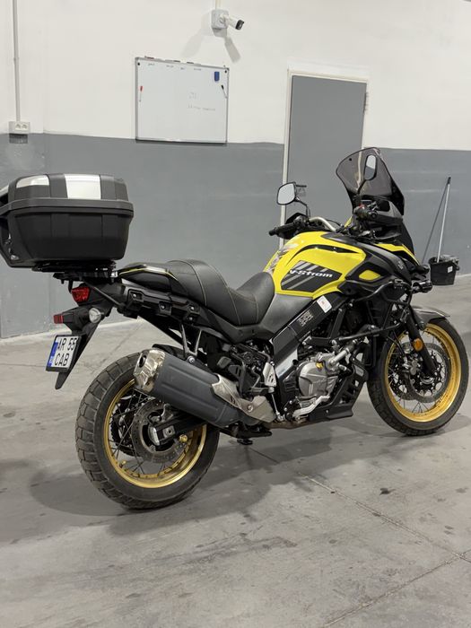 Suzuki v strom 650