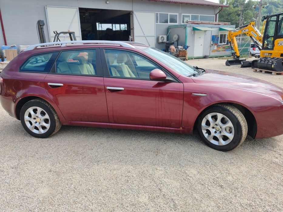 Alfa Romeo 159 import Italia diesel 120 cai unic proprietar