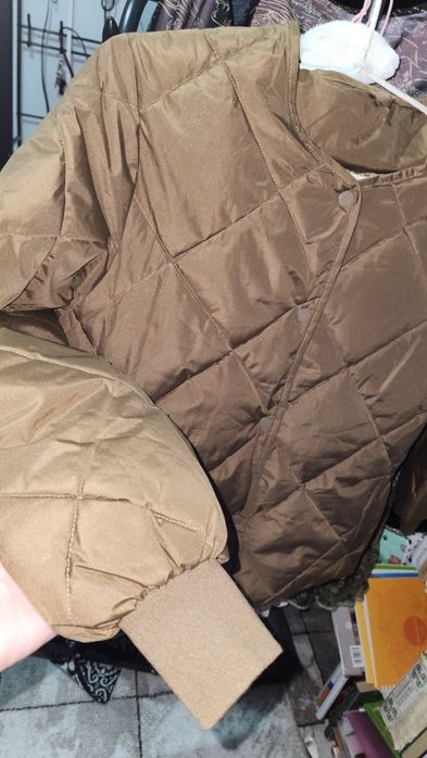 Короткая женская куртка