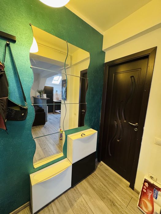 Inchiriez apartament cu  2 camere in regim hotelier