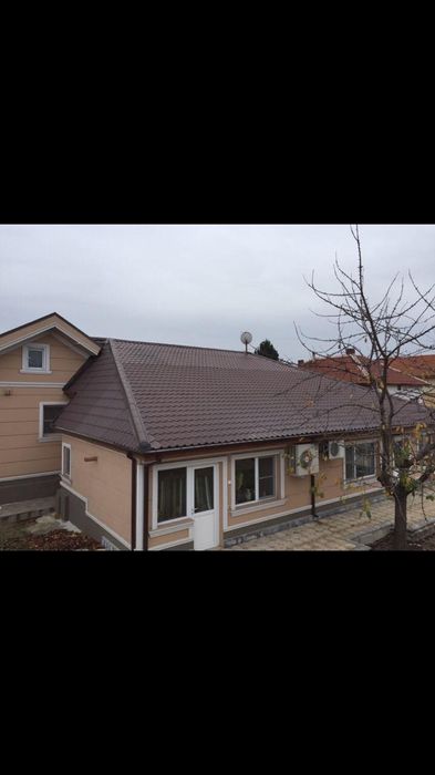 Продава се Къща в Мартен - 300 кв.м за 1067 €/кв.м - Снимка #1