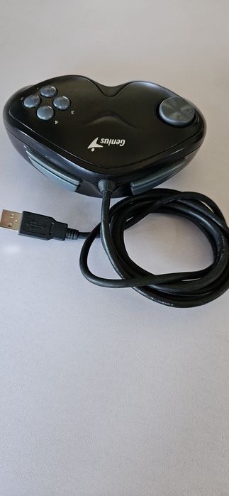 Vând manetă pentru jocuri Manetă Jocuri Genius MaxFire G-08XU, USB, Windows 10/11"