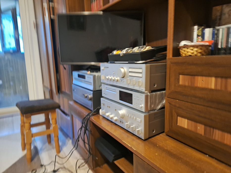 Amplificator Onkyo Integra A8450  k nou argintiu