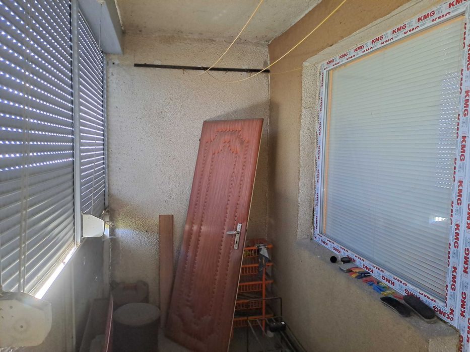 Продава се Двустаен апартамент в Плевен, Дружба 3 - 60 кв.м за 950 €/кв.м - Снимка #9