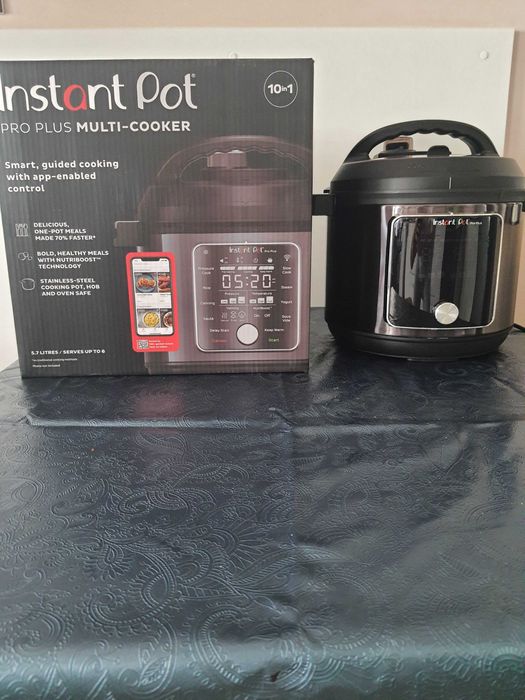 Продавам нов мултикукър Instant Pot Pro Plus