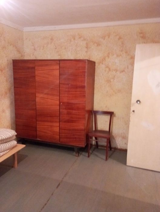 Продам 1 комнатную квартиру ЭКО базар.Магазин Чимган.Парк Локомотив.